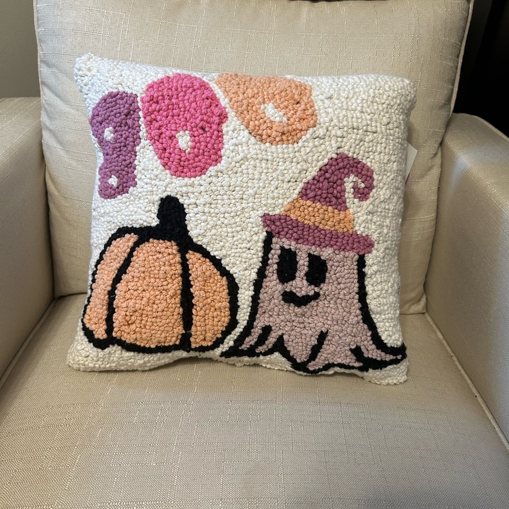 NWT Adorable Colorful Goblin & Ghoul Throw Ghost Boo Pumpkin Decorative Pillow